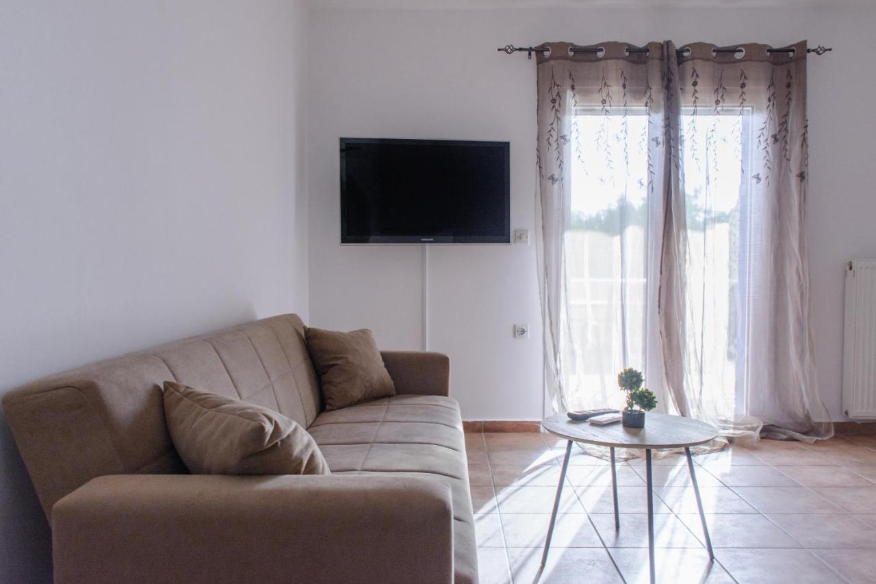 Marys House Apartment Porto Heli Exterior photo